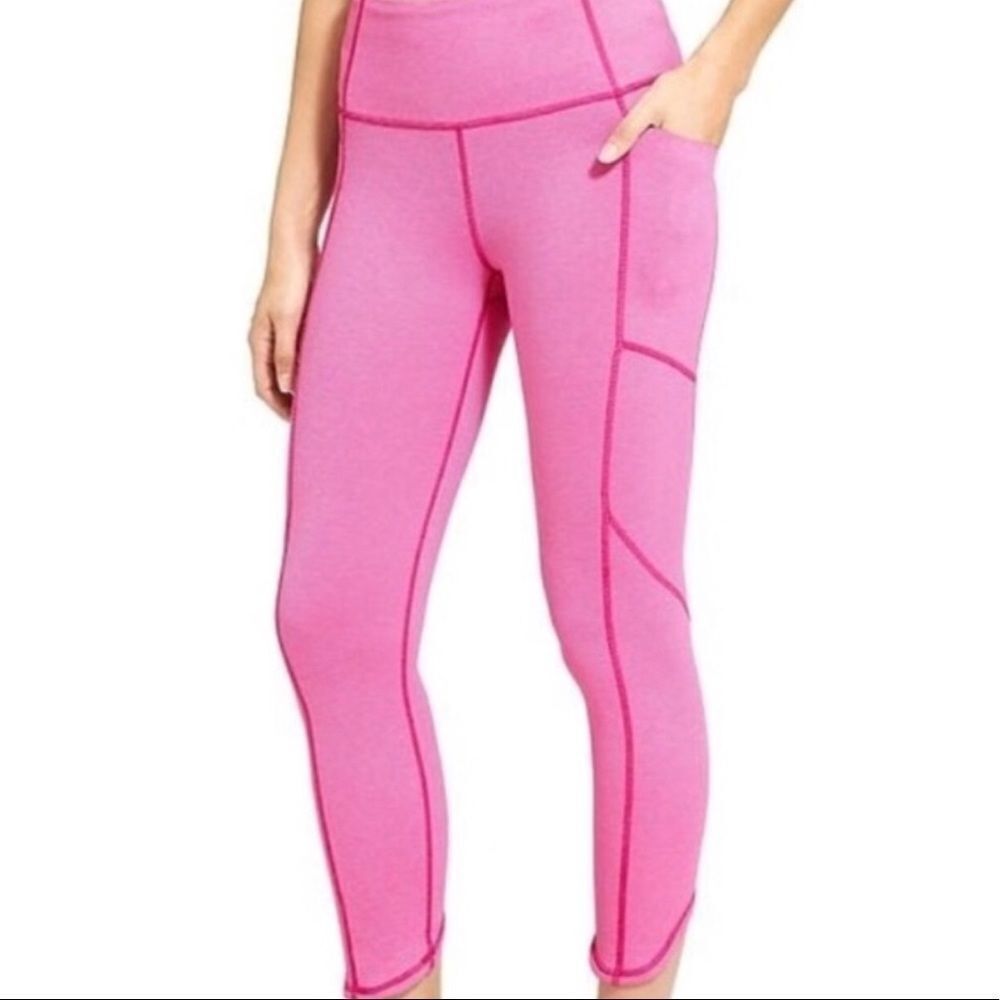 Athleta Barbie‎ pink high rise pixel chaturanga leggings